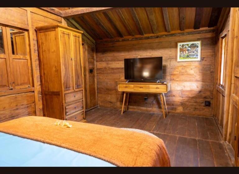 膳宿费 The Eagles Nest