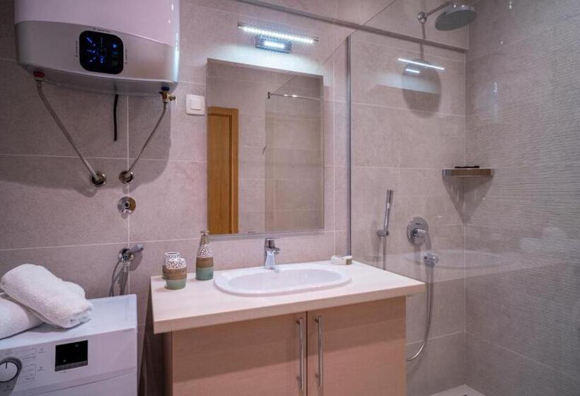 هتل Budva Center Suite