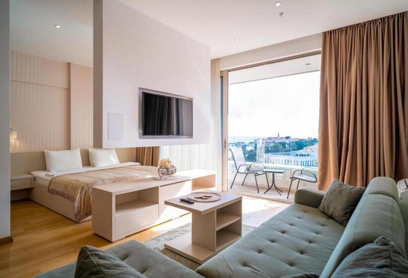 هتل Budva Center Suite