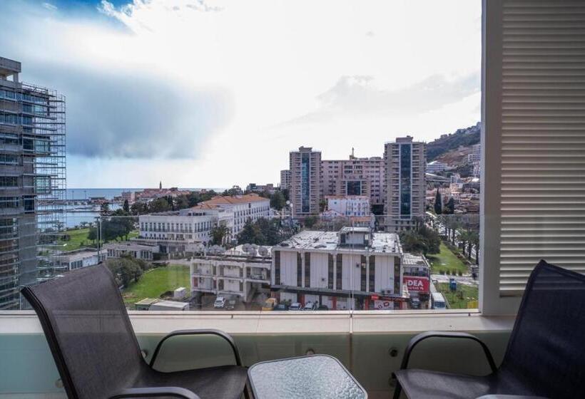 هتل Budva Center Suite