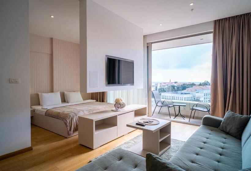 هتل Budva Center Suite
