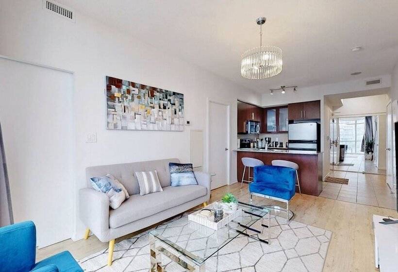 Hotel Gsuite Express Downtown Toronto