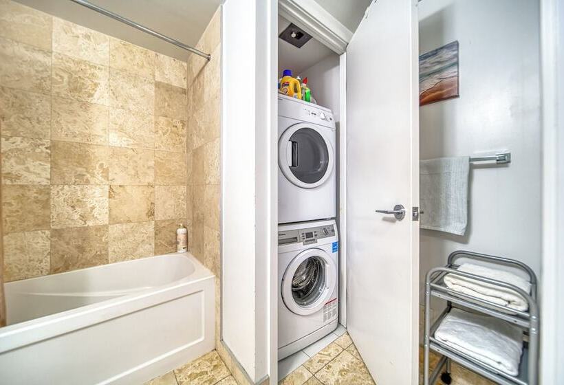 Hotel Gsuite Express Downtown Toronto