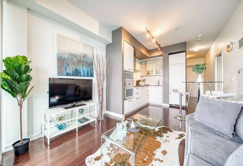 Hotel Gsuite Express Downtown Toronto