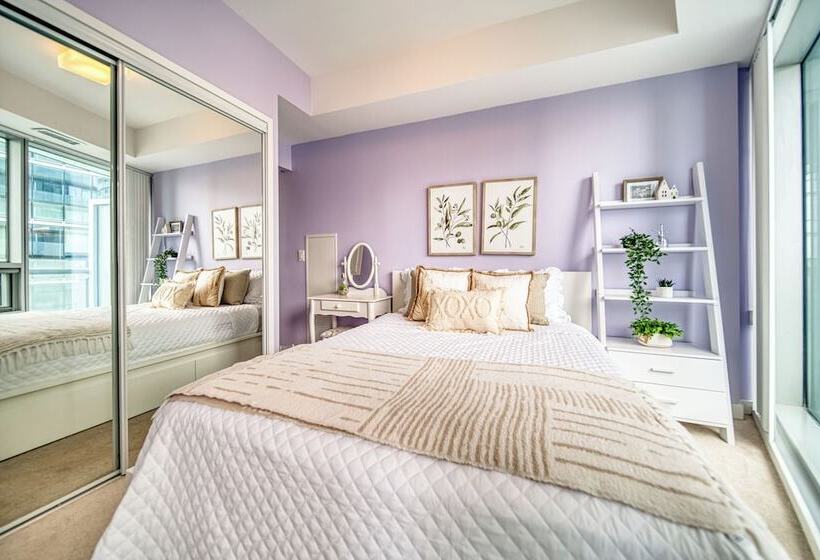 Hotel Gsuite Express Downtown Toronto