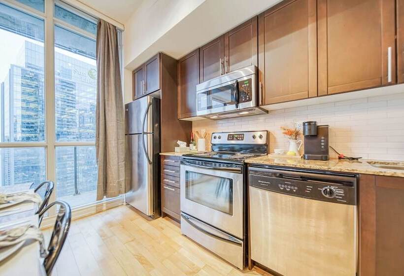 Hotel Gsuite Express Downtown Toronto