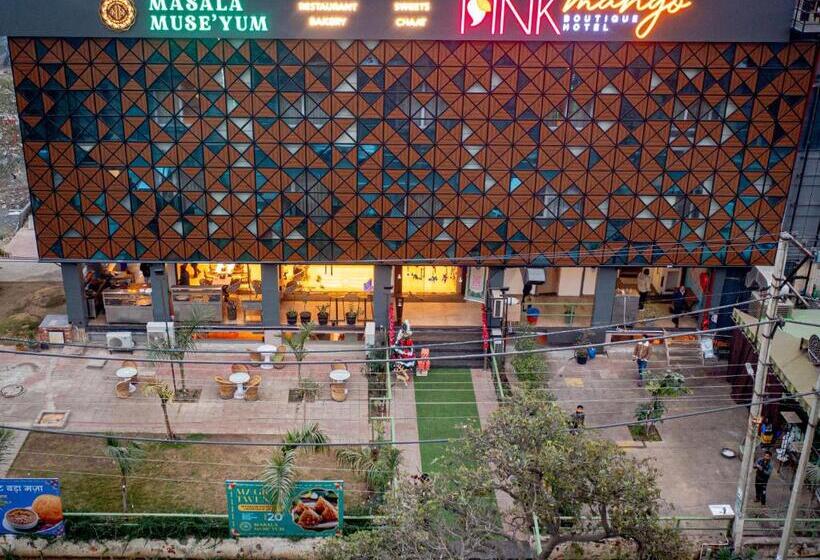 Hotel Pink Mango A Boutique