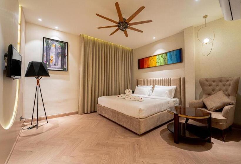 Hotel Pink Mango A Boutique