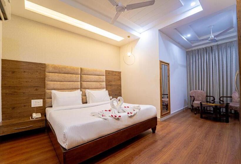 Hotel Pink Mango A Boutique