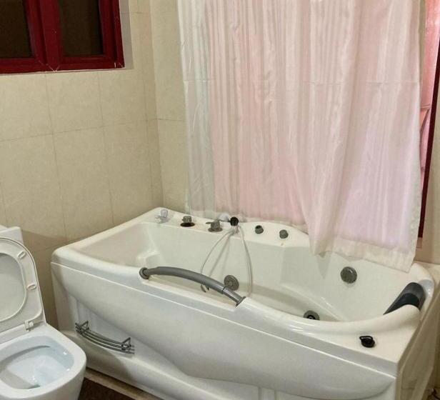 Hotel The Penthouse Beachfront