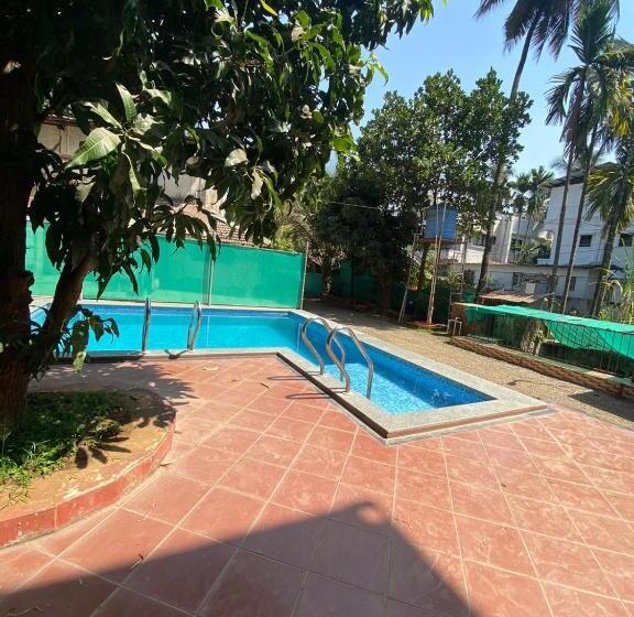 Hotel Vartak Wadi Smita Villa