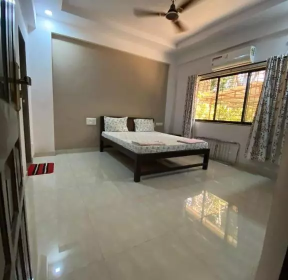 Hotelli Vartak Wadi Smita Villa