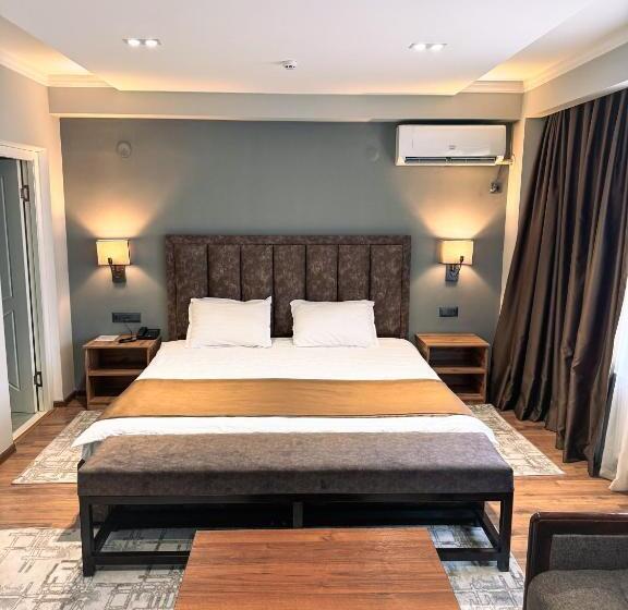 هتل Ziyorat Luxury