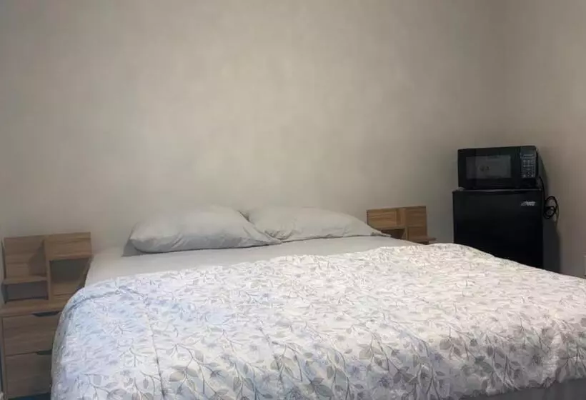 ペンション Bright Queen Room