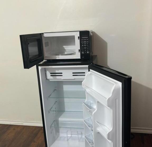 Пансион Bright Queen Room