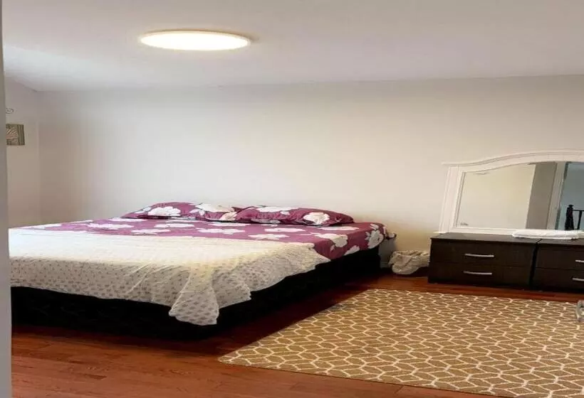ペンション Bright Queen Room