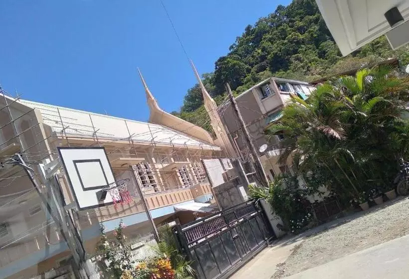 ペンション Carandangfam Inn