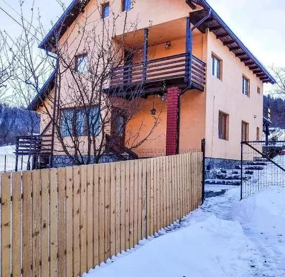 ペンション Hilltop House