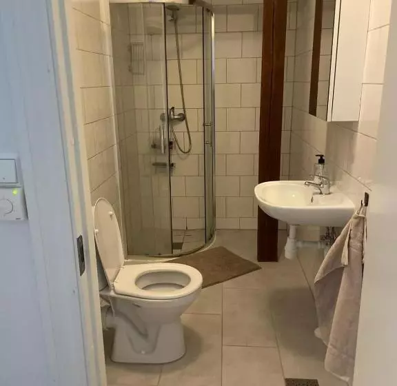 Private Rom For Two In Oslo City Center Main Street Walking Distance