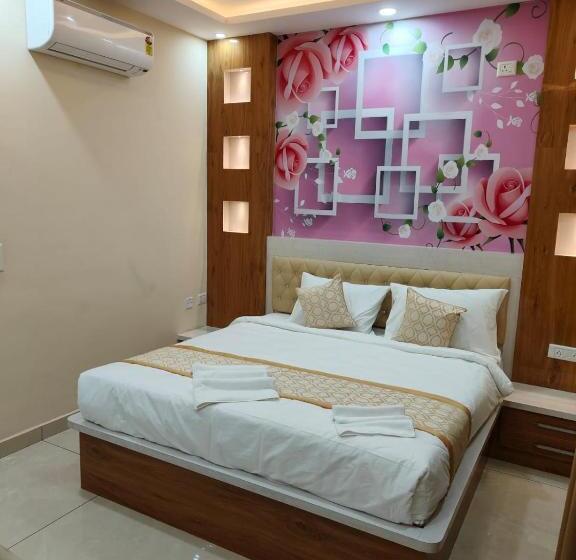 The Waves Hotel Sarjapura