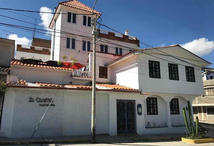 הוסטל Habitaciones La Casona