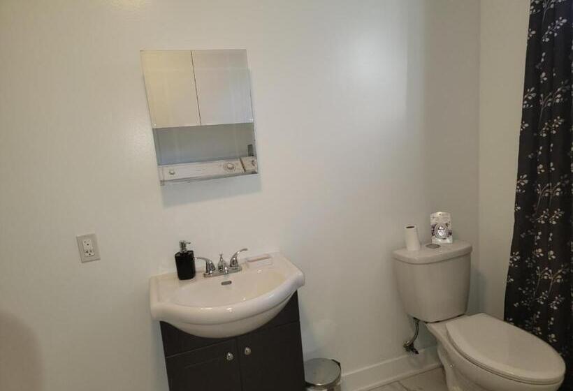 تختخواب و صبحانه Confort