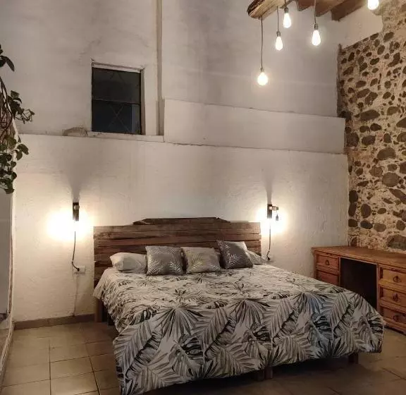 Aamiaismajoitus (B&B) Habitación En Casona Con Patio Central