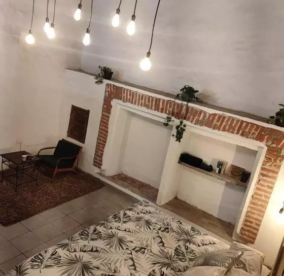 Aamiaismajoitus (B&B) Habitación En Casona Con Patio Central