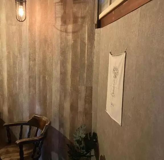 ベッドアンドブレックファースト Symposion Locanda