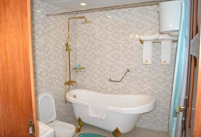 هتل Grand Hôtel Aéroport, Douala