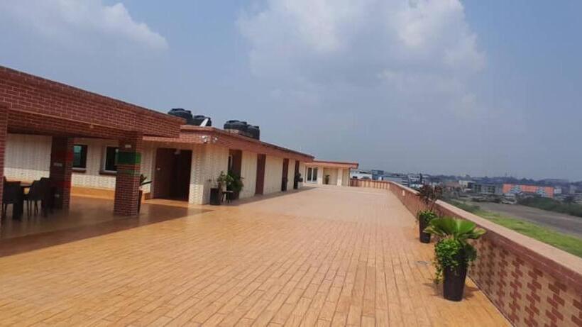Hotell Grand Hôtel Aéroport, Douala