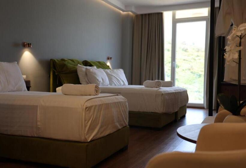 هتل Aria Beach Resort By Hana Turismo