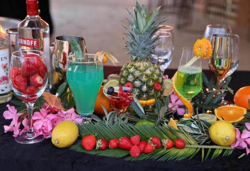 هتل Aria Beach Resort By Hana Turismo