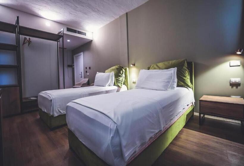 هتل Aria Beach Resort By Hana Turismo