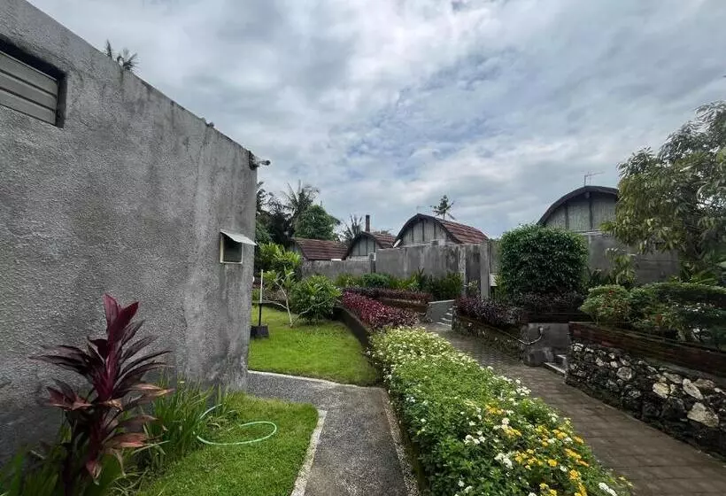 ホテル Belvilla Darshana Bali Zoo