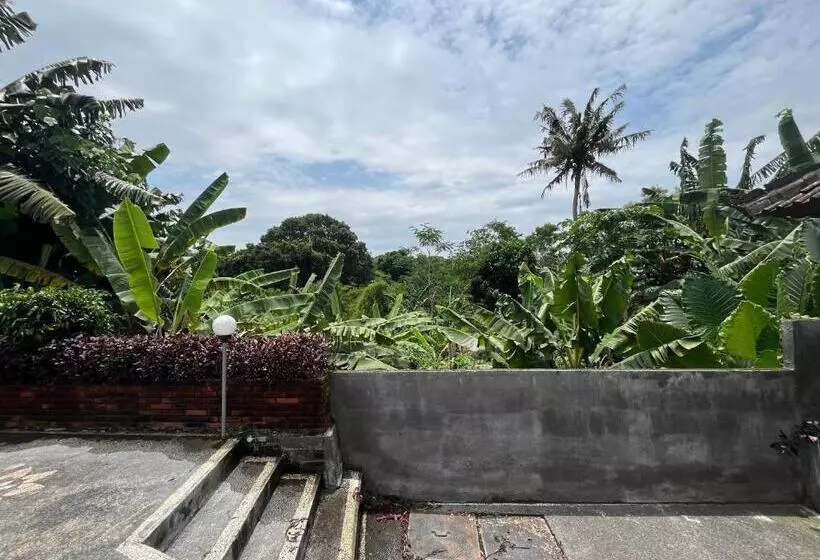 ホテル Belvilla Darshana Bali Zoo