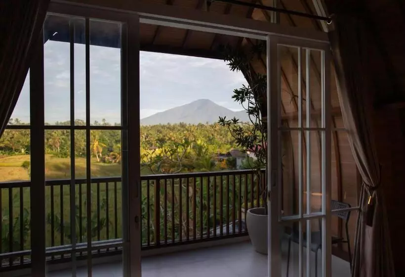 ホテル Griya D Carik