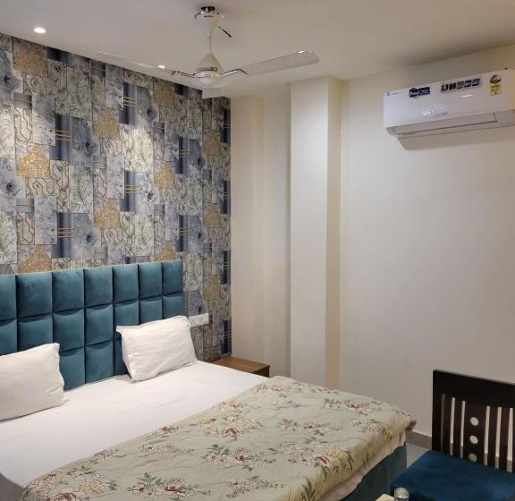 בית מלון כפרי Guru Guest House Green Velly Lpu