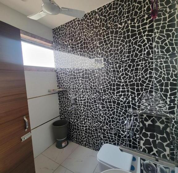 בית מלון כפרי Guru Guest House Green Velly Lpu