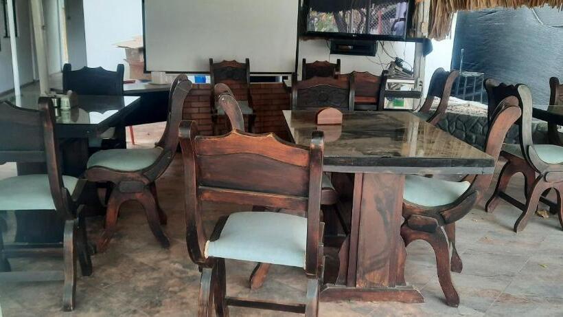 Hotel Habitacion Para Varias Personas