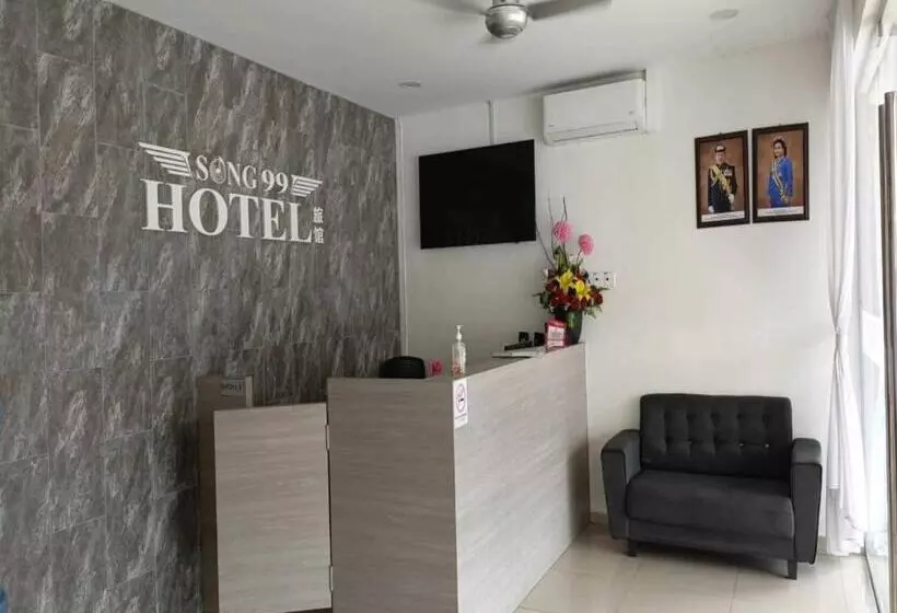 Hotelli Oyo 90953 Song 99