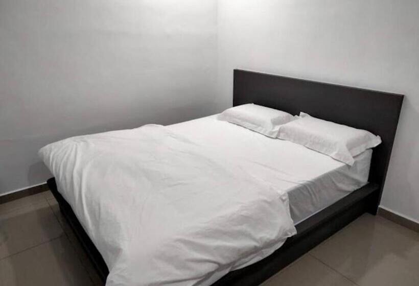 Hotel Oyo 90953 Song 99