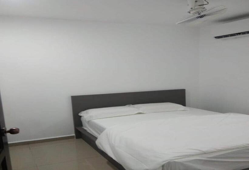 Hotel Oyo 90953 Song 99