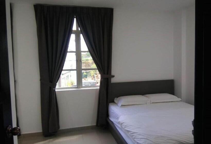 Hotel Oyo 90953 Song 99