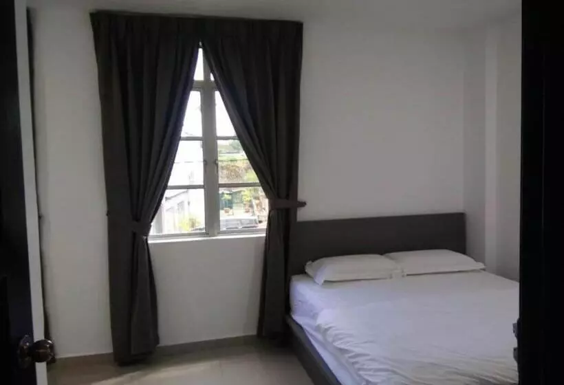 Hotelli Oyo 90953 Song 99