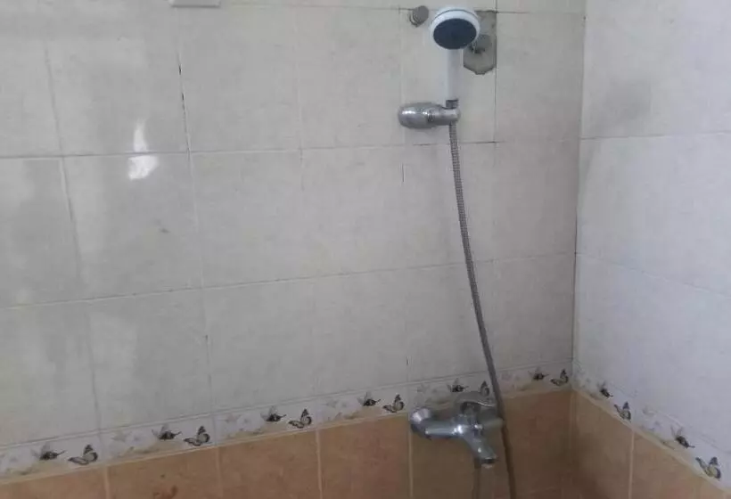 Hotelli Oyo 93820 Salma Homestay Syariah