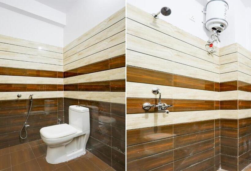 Super Hotel O Varanasi Near Banaras Junction