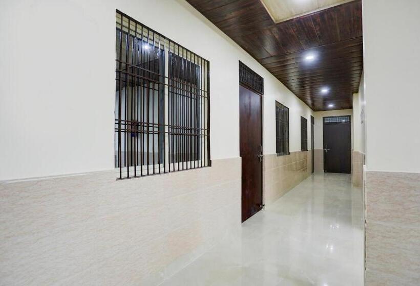 Super Hotel O Varanasi Near Banaras Junction