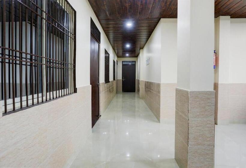 Super Hotel O Varanasi Near Banaras Junction