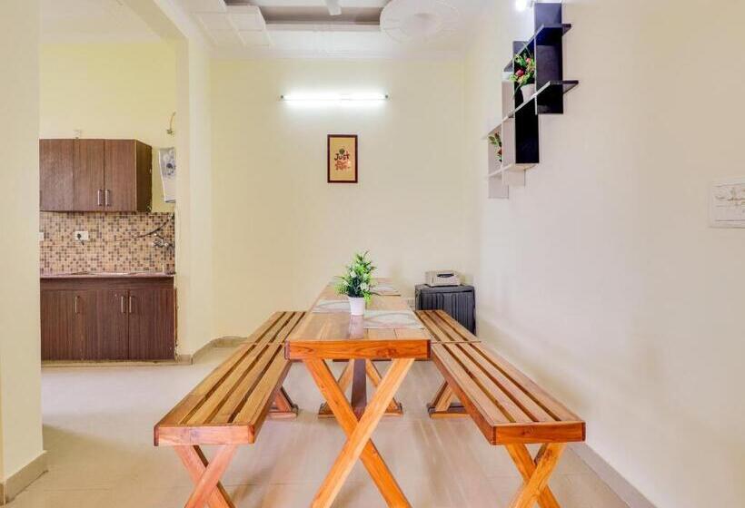 Отель O Sky Inn Residency